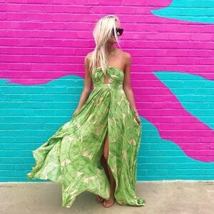 Kimchi Blue Twist Palm Halter Dresss NWT